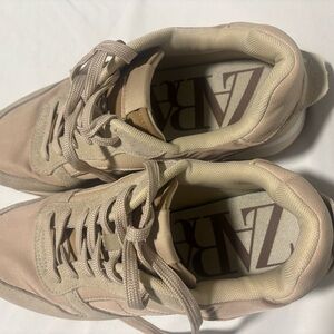 Zara Men Neutral Beige Lace-Up Sneakers